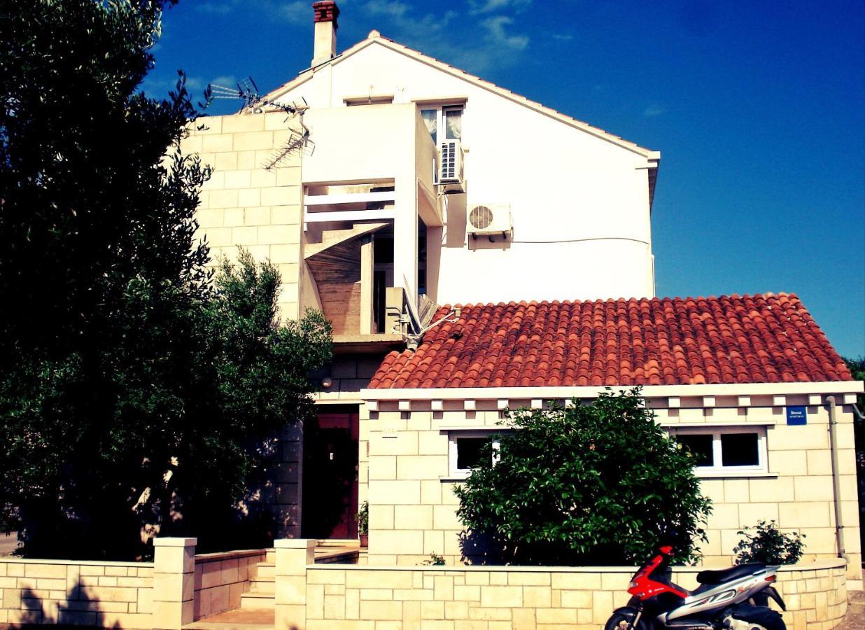 Apartments By The Sea Lumbarda, Korcula - 12839 Exterior foto