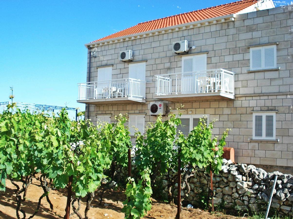 Apartments By The Sea Lumbarda, Korcula - 12839 Exterior foto