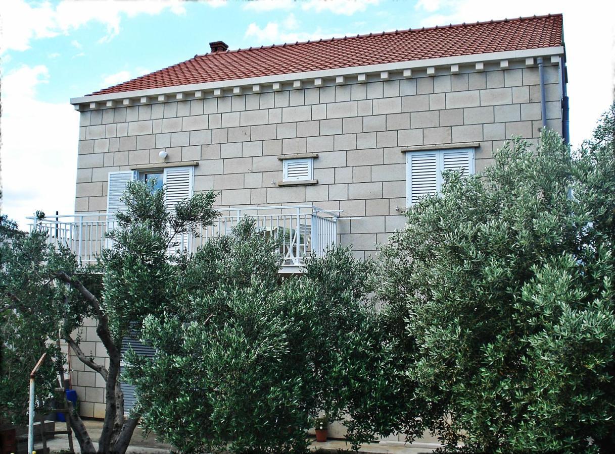 Apartments By The Sea Lumbarda, Korcula - 12839 Exterior foto